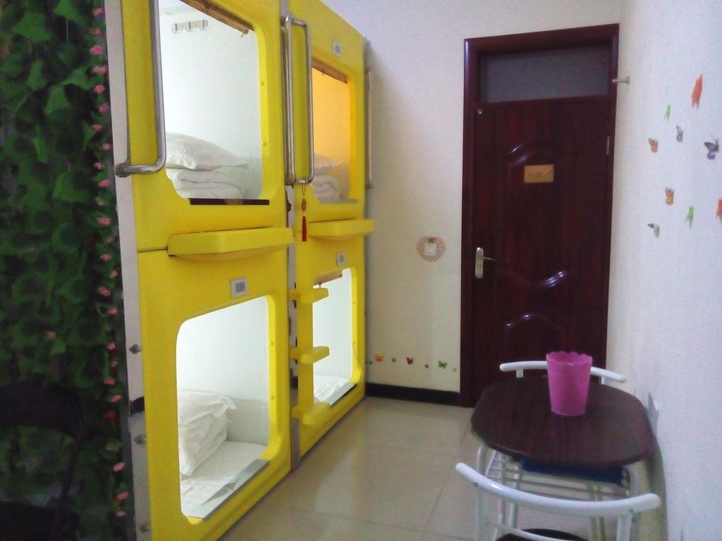 The Capsule Of My House In Luoyang Hostel Luoyang  Buitenkant foto